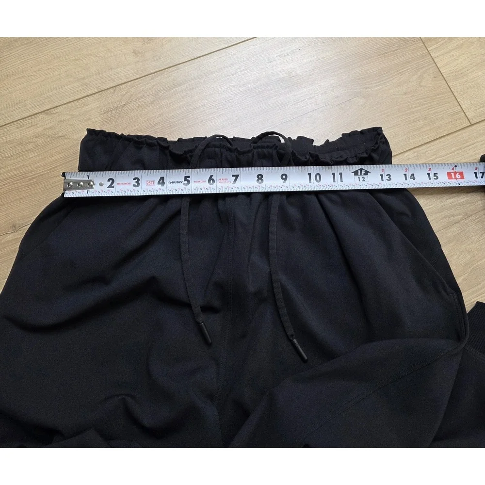 Lululemon Keep Moving Jogger Women's Size 6 High-Rise Black Luxtreme Stretch